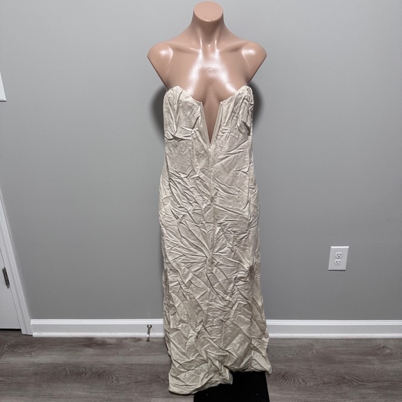 Song of Style Revolve Cream Strapless Maxi Dress Small - Picture 2 of 9